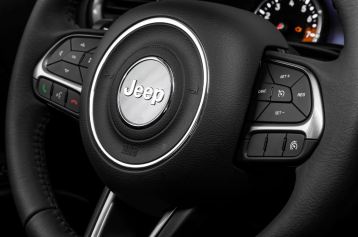 Jeep Renegade 2020-14